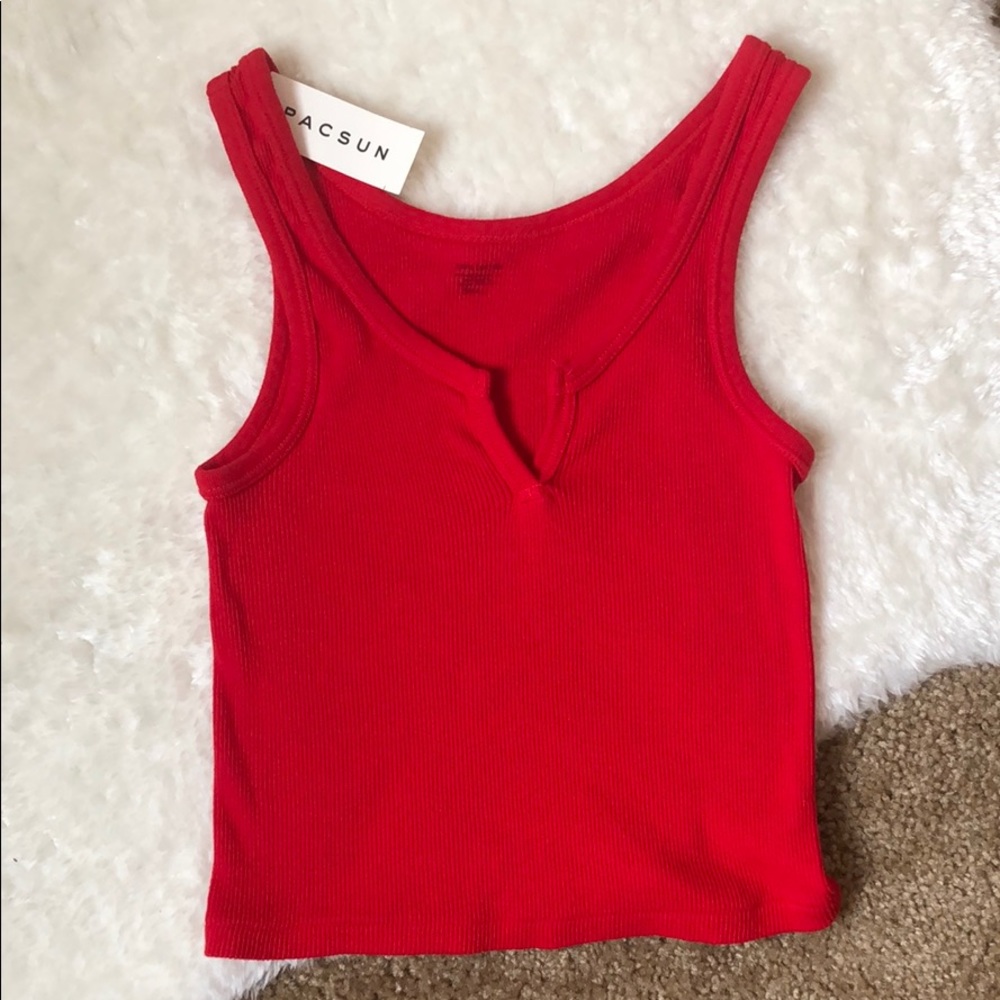 Crop top